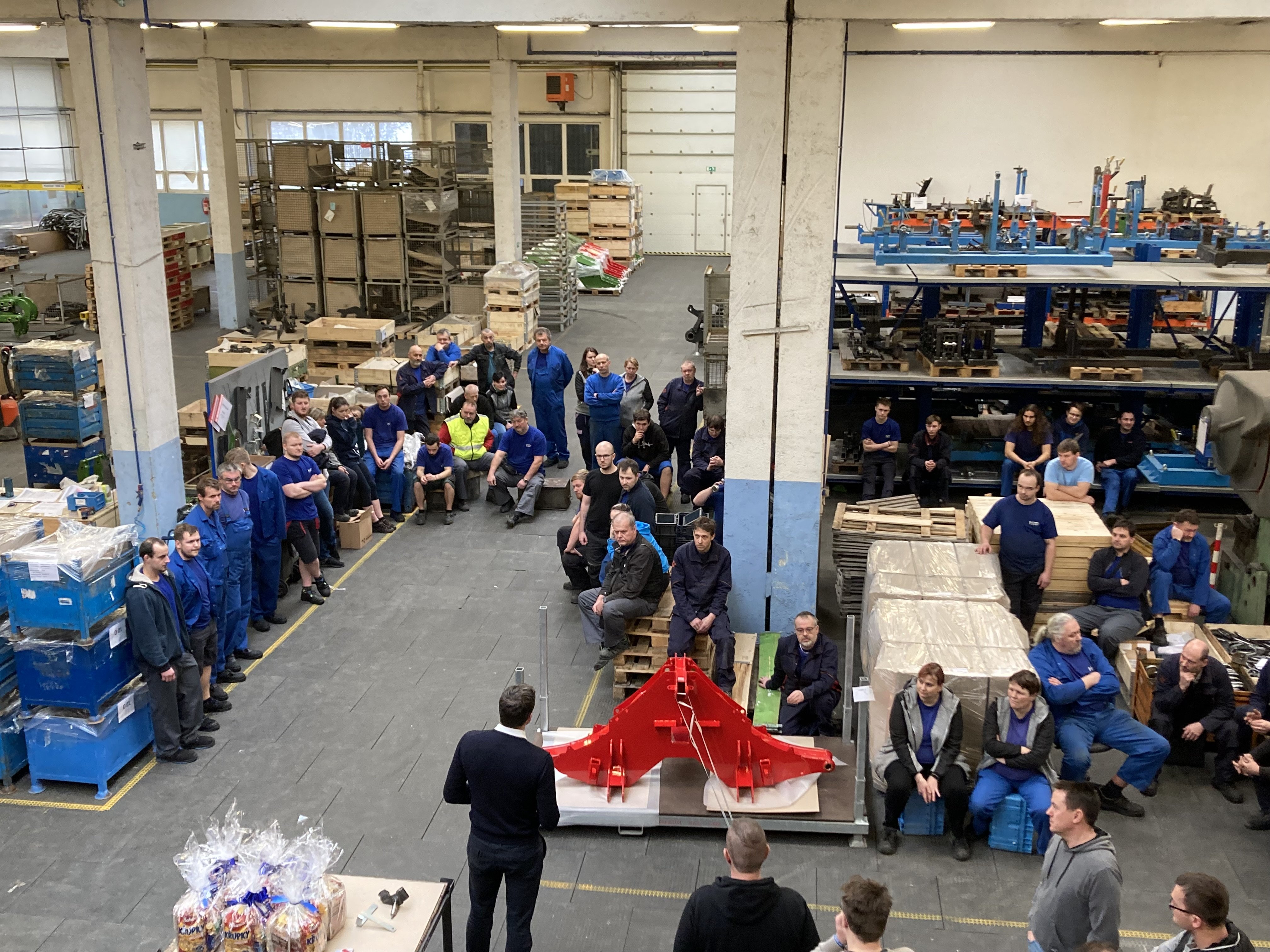 Pracovník u TruBend 5230